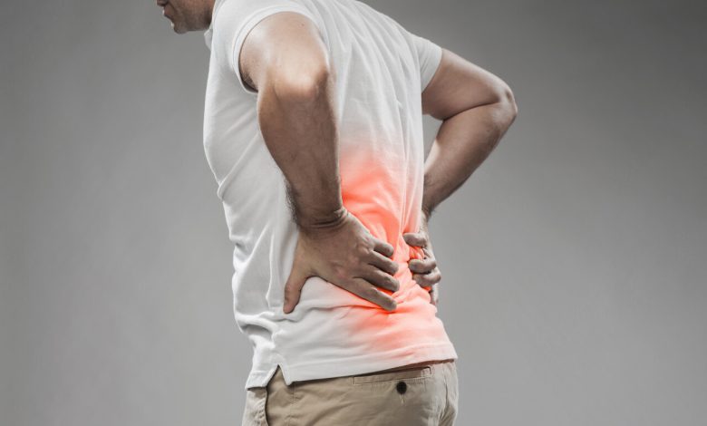 Principais sintomas que podem indicar que você tem pedra nos rins
