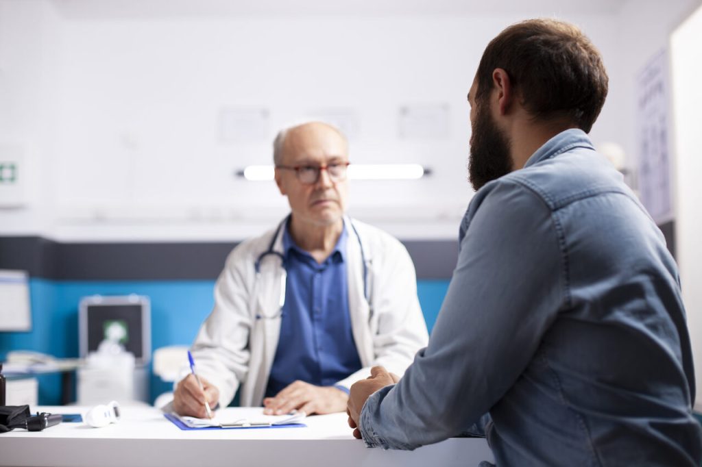 Novembro Azul: conheça os principais exames na prevenção do câncer de próstata